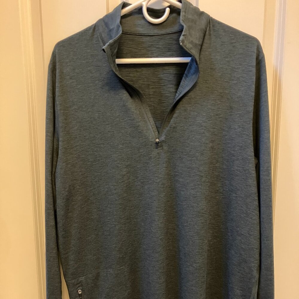 Vuori Ease Performance Half Zip 2.0 in Charcoal Heather